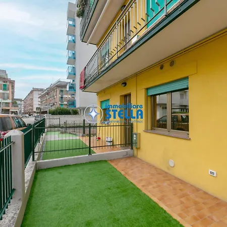 Largo Augustus Apartman *